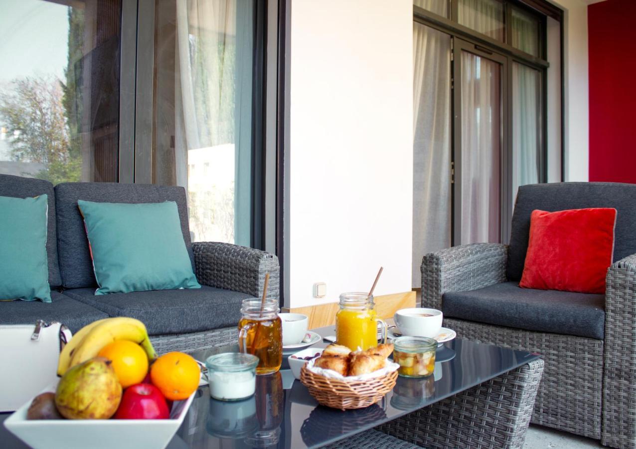 Best Western Plus Le Lavarin Avignon Exterior foto